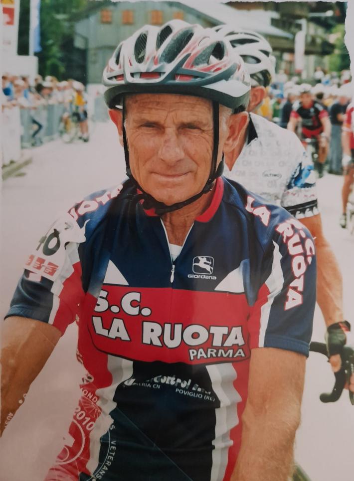 Addio a Cantoni, l'elettrauto ciclista