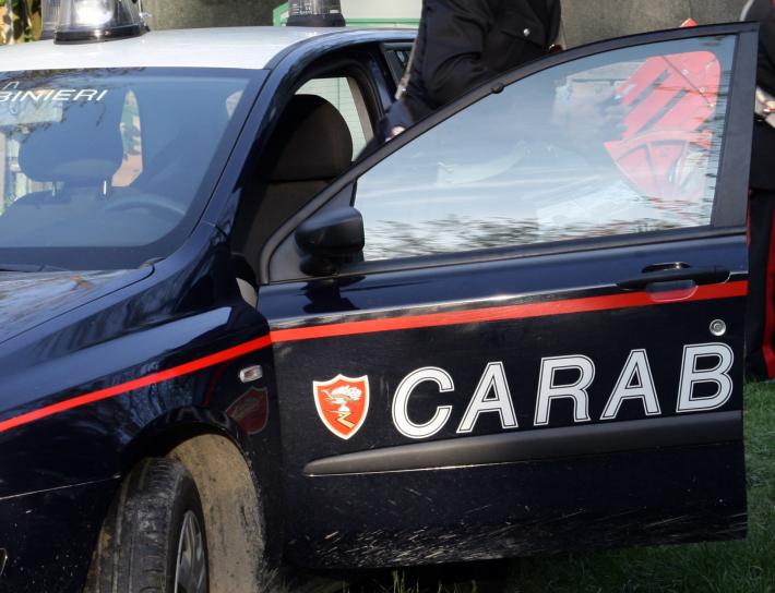 Tenta un furto in una villetta a Sala Baganza: beccato grazie alle telecamere. 20enne denunciato