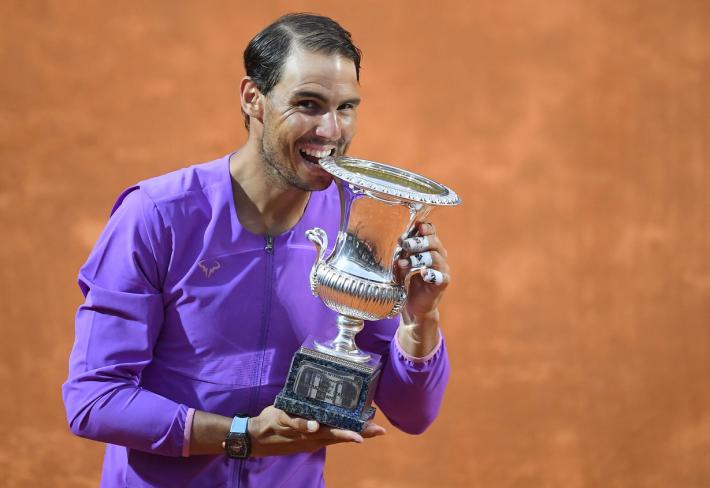 Internazionali, per la decima volta Nadal Re di Roma. Djokovic battuto
