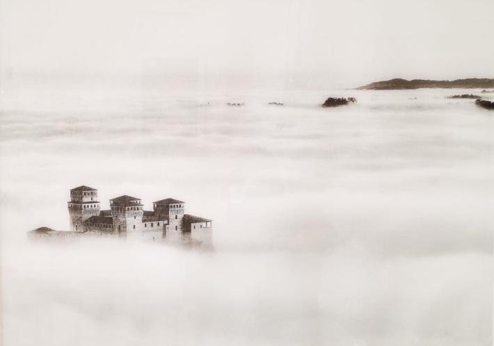 Torrechiara in bianco e nero: mostra benefica&nbsp;di Gianluca Ponzi