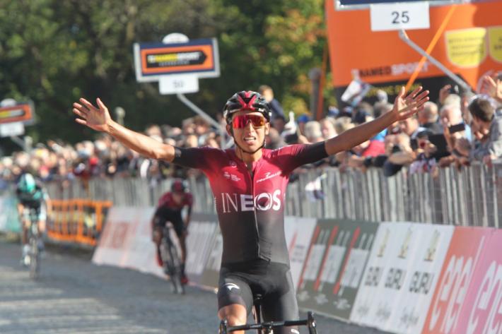 Schmid vince la tappa al Giro, Bernal resta in rosa