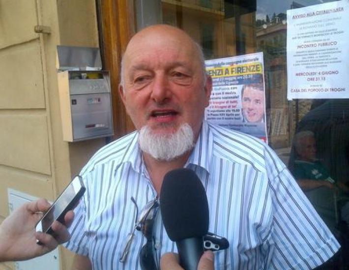 Reati fiscali, a processo i genitori e la sorella di Renzi