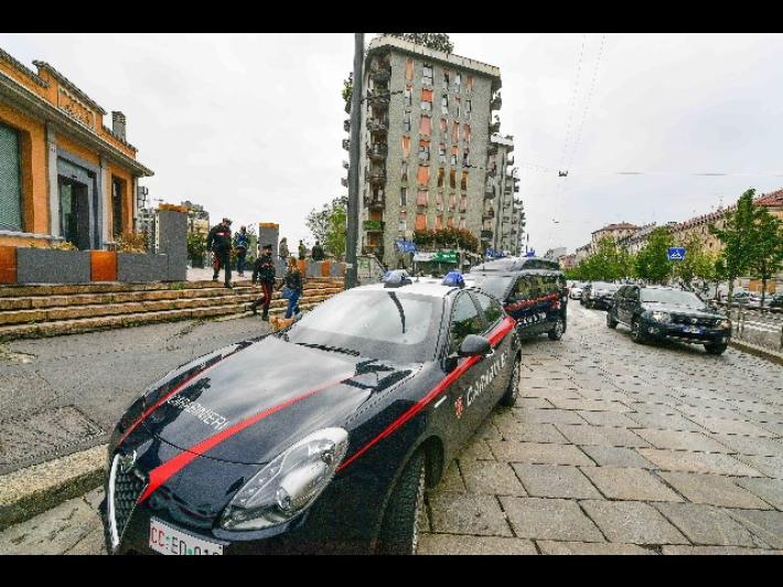  Imprenditore narcotizza, violenta e fotografa una studentessa: arrestato. Si indaga su altri 4 casi