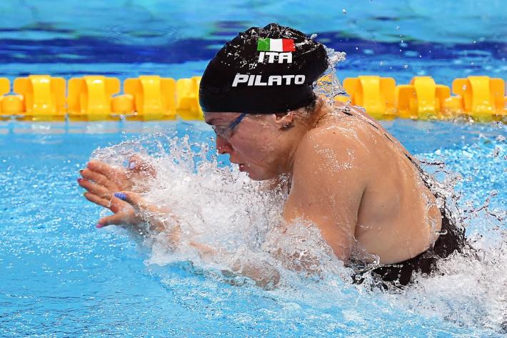 Nuoto, Europei. la Pilato stabilisce il nuovo record del mondo nei 50 rana 