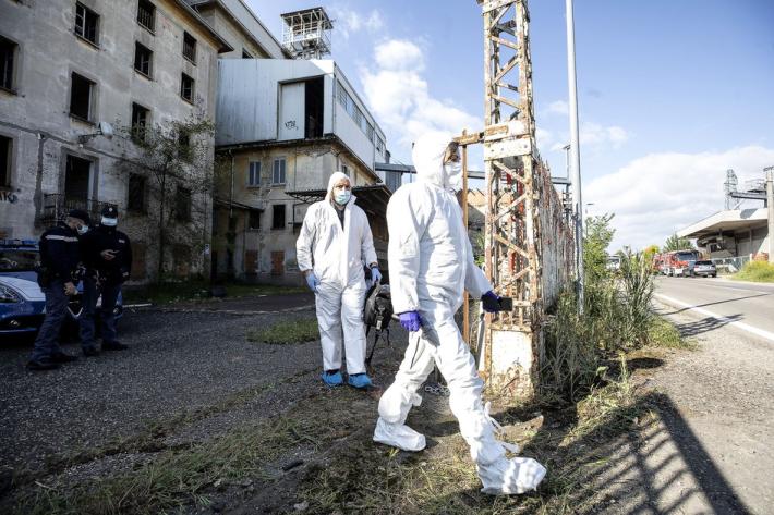 Daniele straziato da 33 coltellate. E nessun segno di difesa