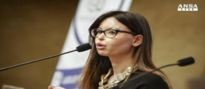 Lucia Annibali, "colpita dalla frequenza dell'uso dell'acido"