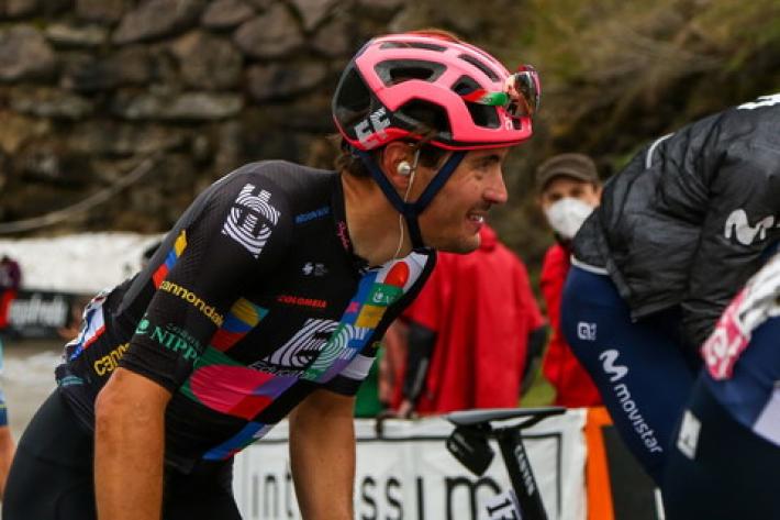 Bettiol vince per distacco la 18esima tappa del Giro