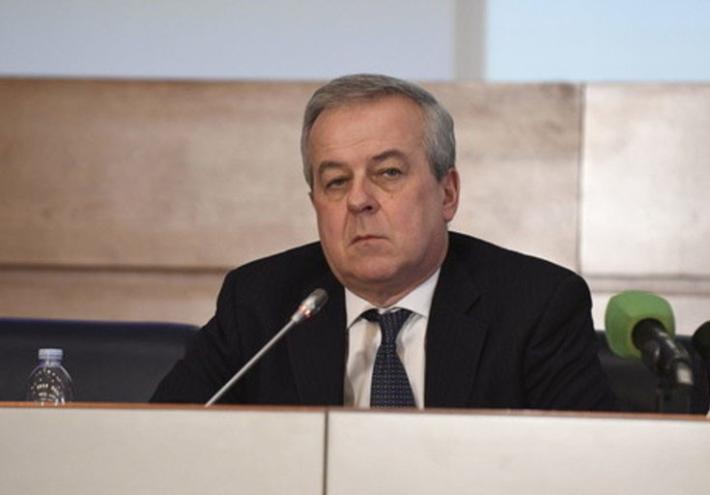  Locatelli: "Negli anziani la quarta dose dose d&agrave; protezione 4 volte in pi&ugrave;"