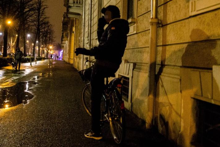 Maxi multa e 5 anni di reclusione al pusher recidivo