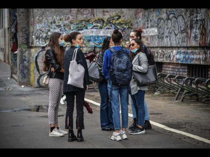 Iss: "Il Covid sta danneggiando la salute mentale dei minori"