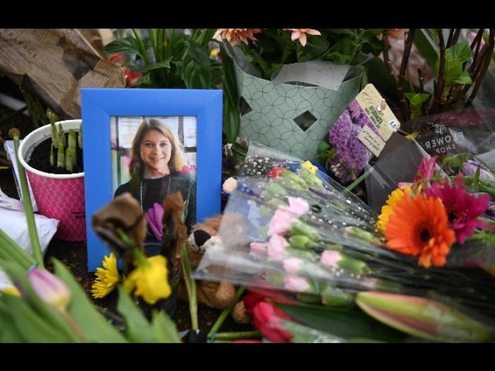 Femminicidio di Sarah Everard a Londra: il poliziotto si dichiara colpevole