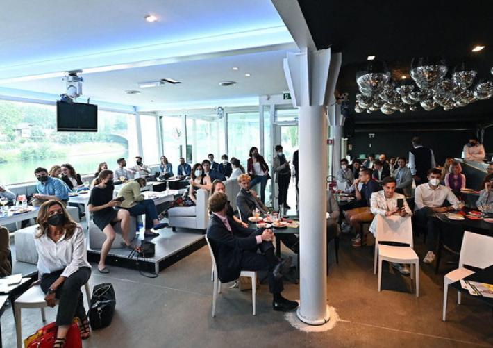 L'Iss: rischio moderato in Sardegna, basso nel resto d'Italia. Altre 5 regioni verso la zona bianca, Emilia Romagna compresa