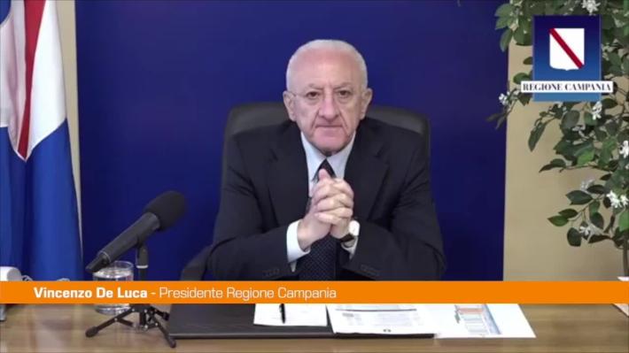 De Luca, usare anche esercito per controllo mascherine