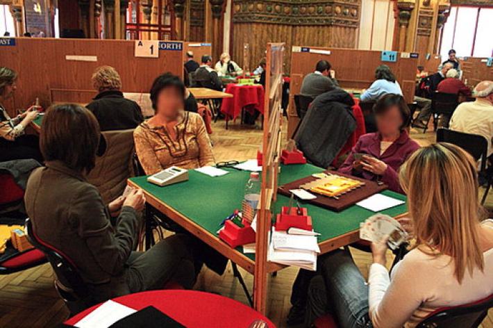 Focolaio covid ai Mondiali di Bridge a Salso: oggi gioco sospeso per il tracciamento