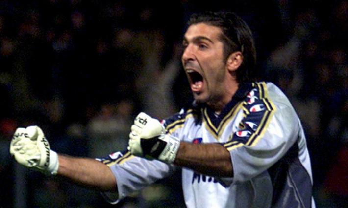Buffon ha detto s&igrave; a Krause: per lui un biennale con il Parma