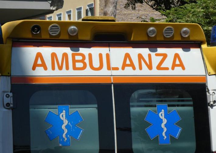 Due incidenti in mattinata a Fontanellato e Traversetolo: tre feriti in ospedale