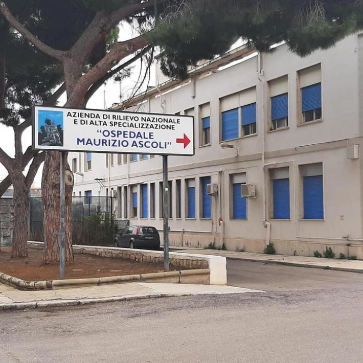 Mandragora scambiata per borragine, famiglia intossicata a Palermo