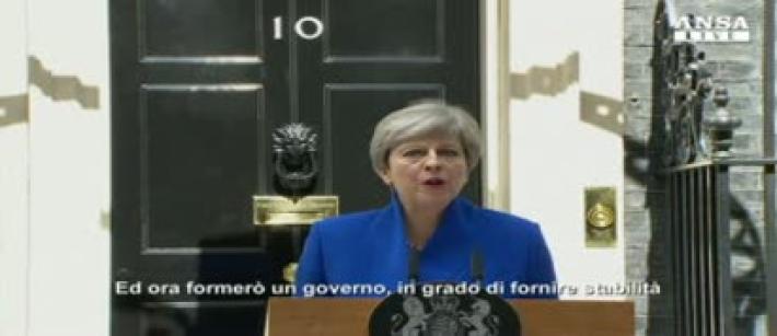 Theresa May: "Far&ograve; un nuovo governo per la Brexit"