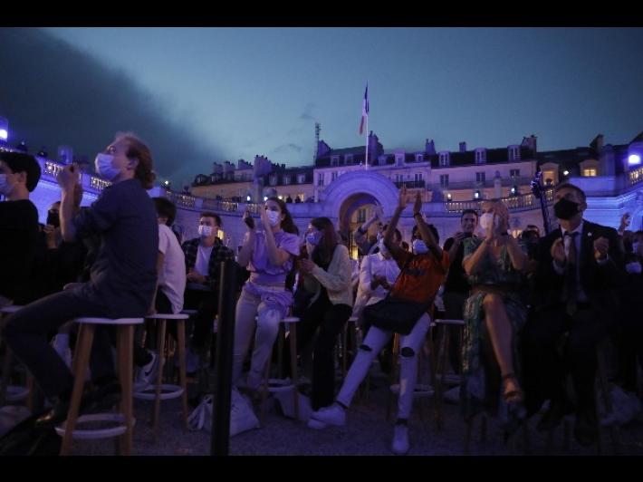 Francia: migliaia in strada per festa musica, disordini