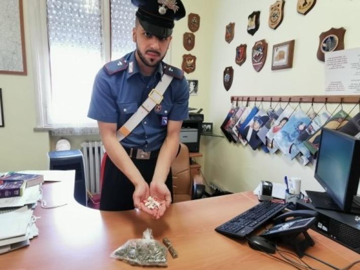 Beccati in otto a fumare uno spinello o in possesso di droga, tra Salso, Fidenza e San Secondo