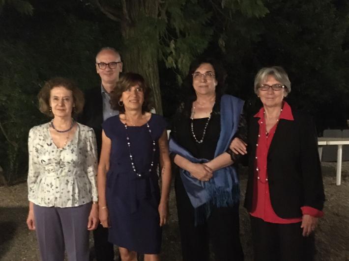 Il saluto del preside Campanini, delle prof Greci, Gherri e Gazza, e dell'impiegata Stefania