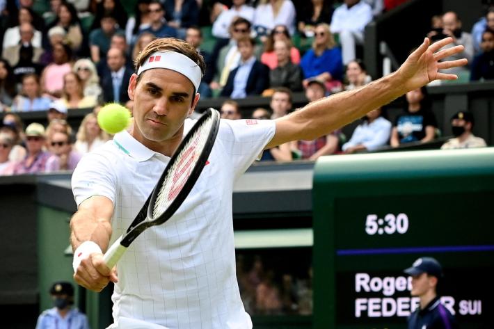 Eterno Federer: &egrave; agli ottavi. E trova Sonego