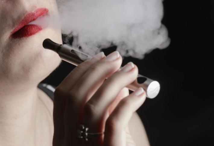 La filiera dell'alternativa alle sigarette per "Un futuro senza fumo"