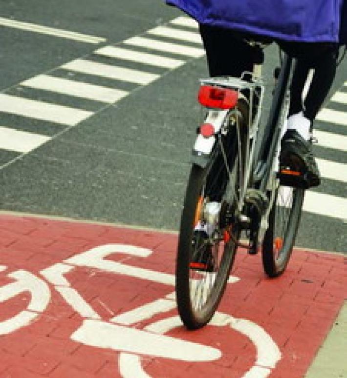 Crescono le piste ciclabili