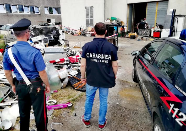 Rifiuti speciali pericolosi e lavoro nero: denuncia e multa da 10mila euro a un 42enne ivoriano residente a Fontevivo