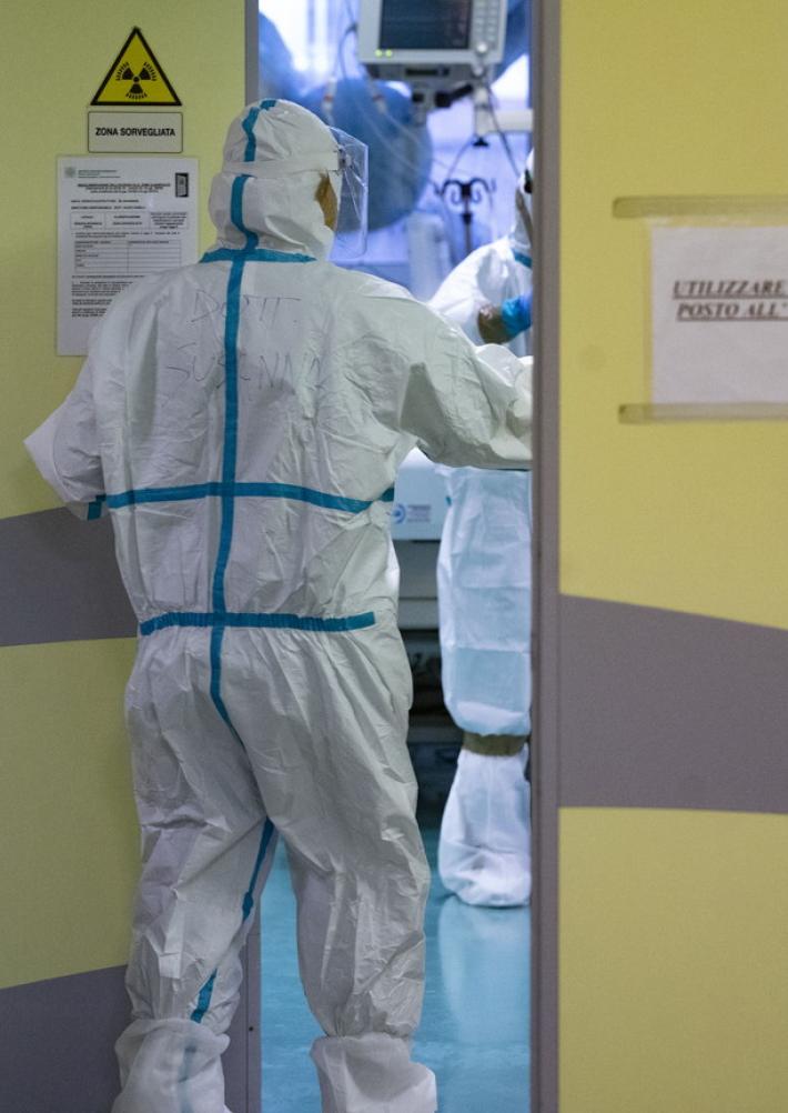 Bimbo muore per crisi respiratoria, aveva il Covid 