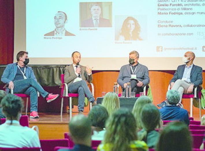 Addio alle auto (private): le biciclette e i pedoni saranno i protagonisti della citt&agrave; del futuro