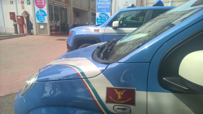 Si fingono interessati al palmare in vendita online e riescono a farsi versare 1500 euro da un 56enne fidentino