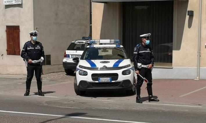 Scappa dopo lo scontro: 22enne tradita dalla videosorveglianza