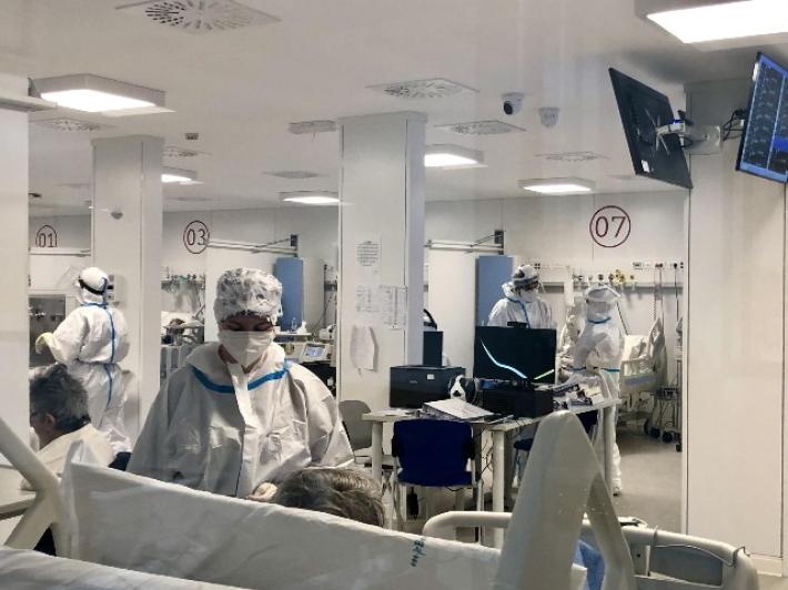 Covid: 2.898 nuovi positivi in Italia, le terapie intensive risalgono