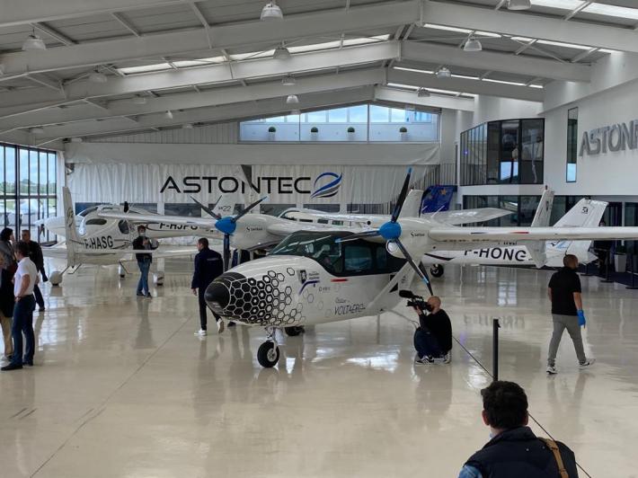 Terenzo, Jean Botti e l'aereo ibrido