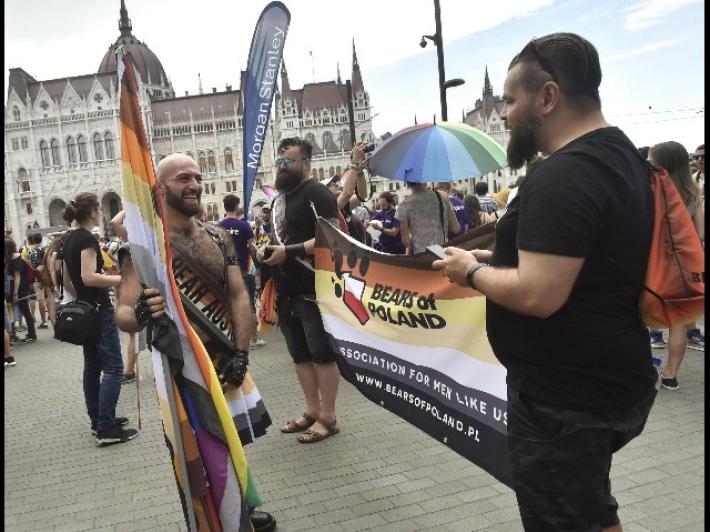 Budapest, il Gay pride sfida domani Orban 