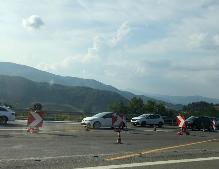 Cantieri e traffico: coda di 3 chilometri in Autocisa 