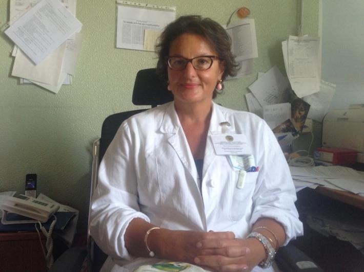 Premio per Adriana Calderaro, la virologa che &laquo;vide&raquo; per prima il Coronavirus