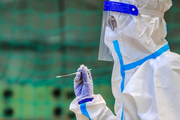 Sanit&agrave;, 14 operatori &laquo;no vax&raquo; a rischio sospensione