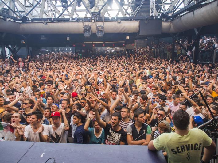 Green pass: tamponi fuori dai locali a Riccione