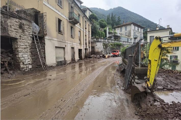 Lecco, 120 persone evacuate da un campeggio di Devio per l'allarme alluvione
