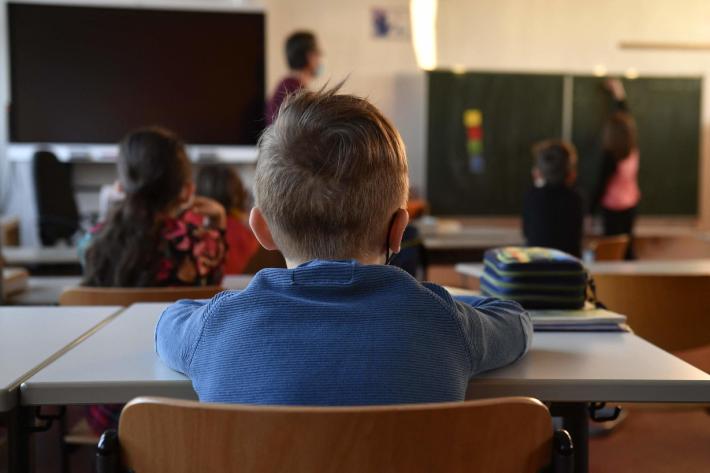 I presidi: &laquo;Ma se un prof &egrave; bravo e non ha il green pass cosa facciamo?&raquo;