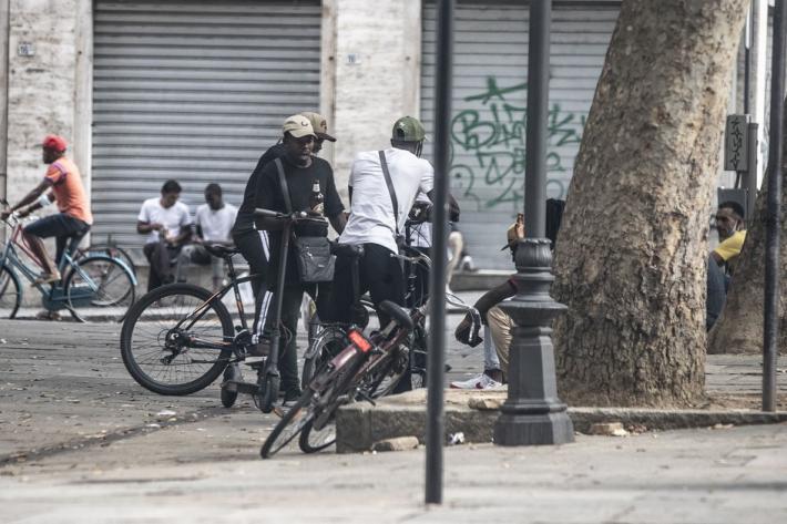 &laquo;E' un bivacco continuo: situazione invivibile&raquo;