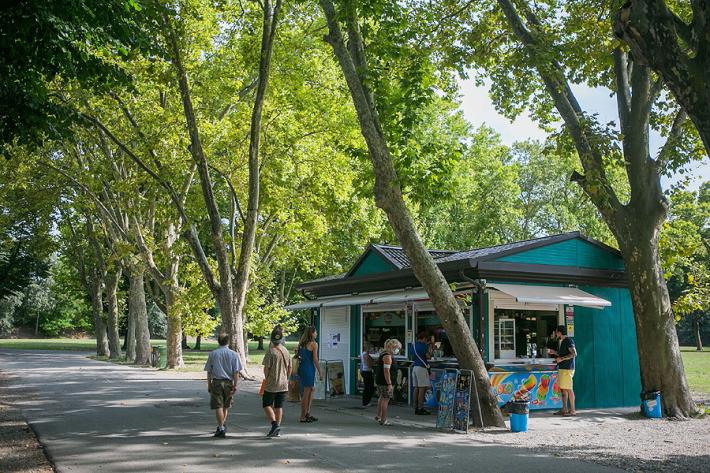 Cittadella, il chiosco rimane al suo posto. Bosi: &laquo;Non &egrave; incompatibile con l'ostello&raquo;