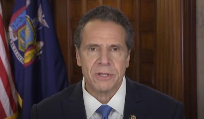 Si dimette il governatore di New York Andrew Cuomo