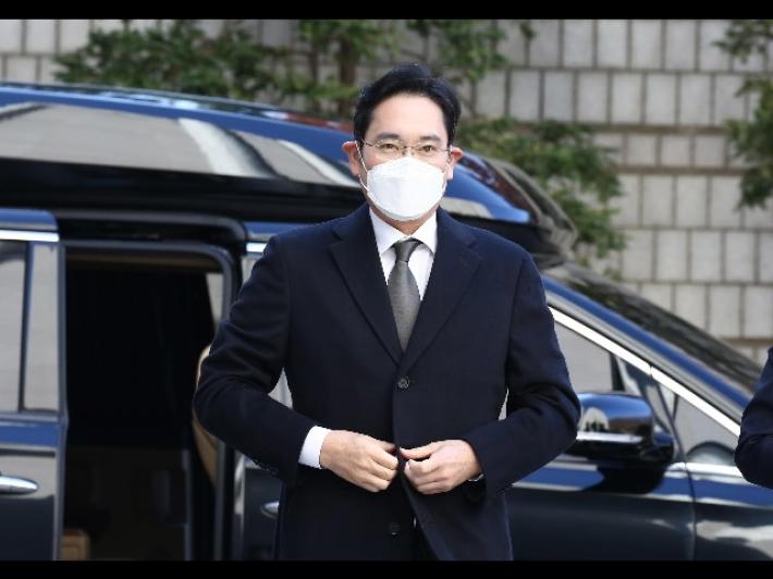 Scarcerato a Seul il leader del gruppo Samsung