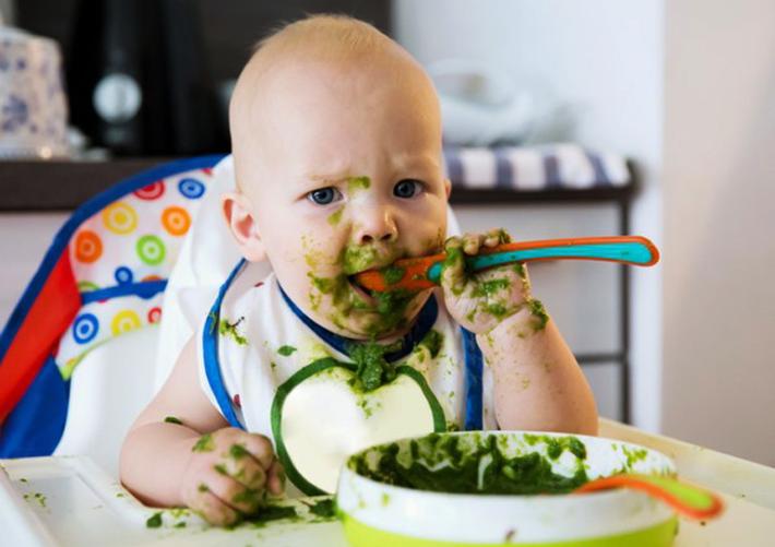 Bimbi e capricci col cibo, vademecum per fare un pasto sereno
