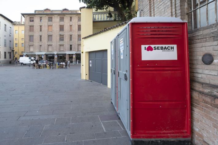 Ora i bagni chimici, poi gli impianti automatici