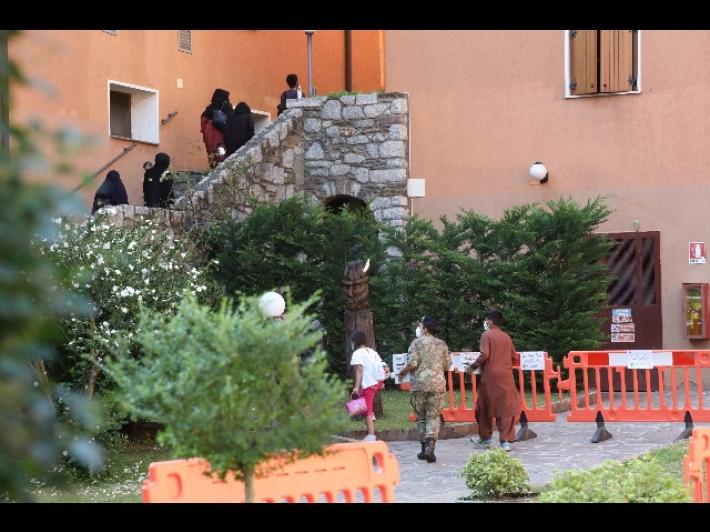 Afghanistan: rifugiati giunti a Edolo, 'stanchi ma felici'