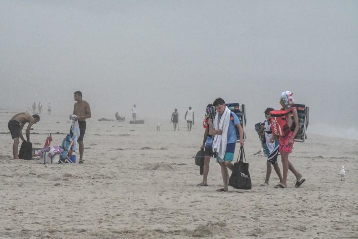 Usa:  l'uragano Henri degradato a tempesta tropicale